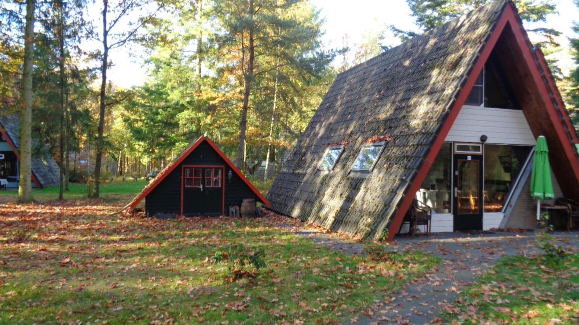 'T Vosseven Vakantiehuizen Stramproy Номер фото
