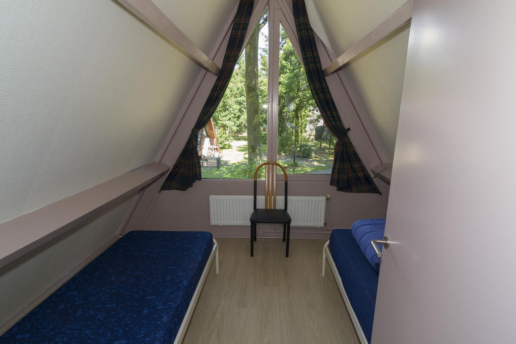 'T Vosseven Vakantiehuizen Stramproy Номер фото